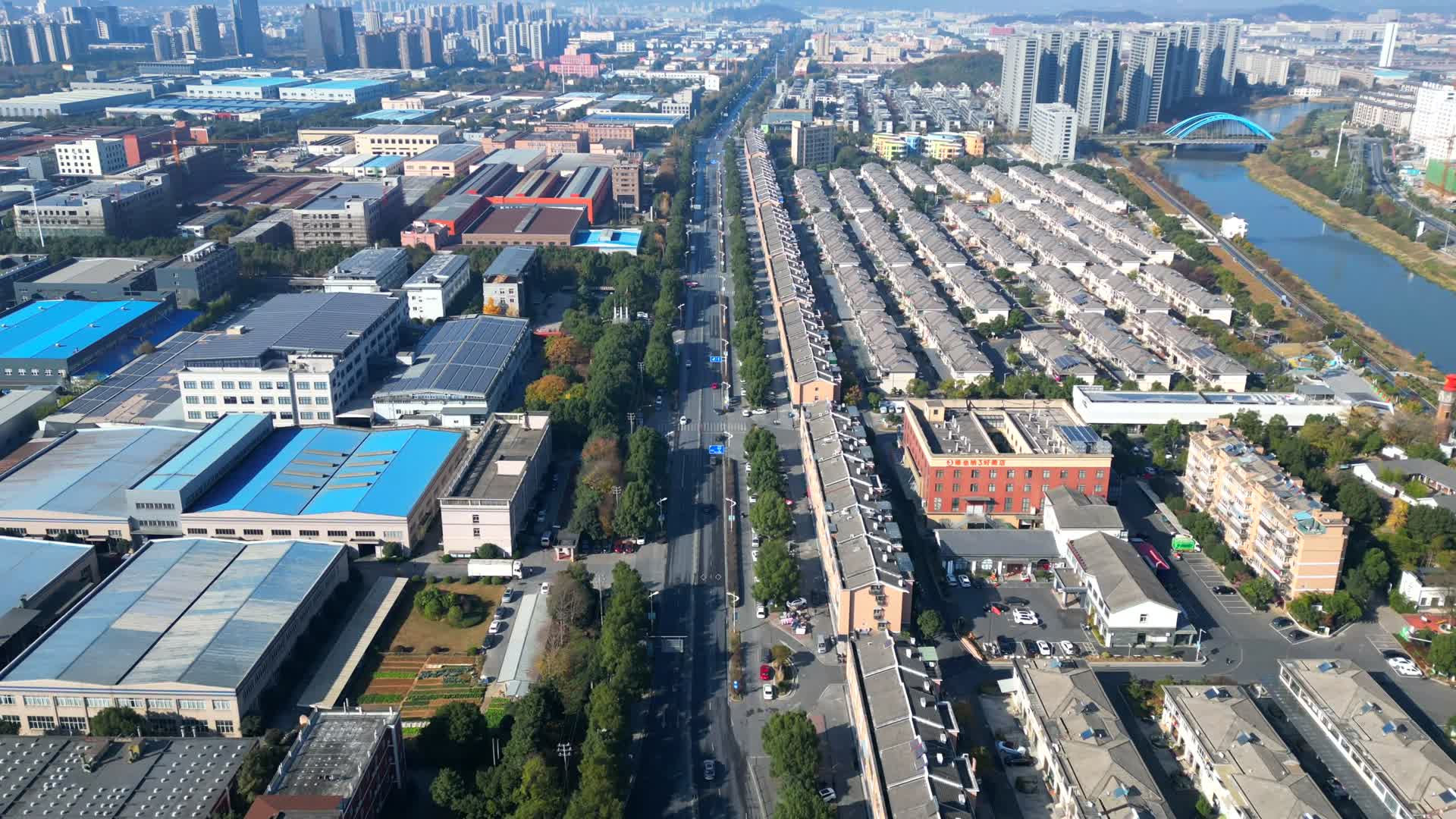 1038德清县开发区车流延时视频的预览图
