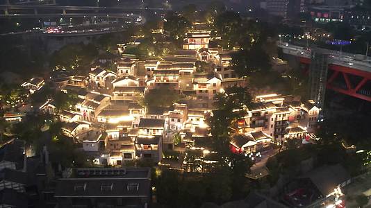 4k重庆下浩老街夜景航拍视频的预览图