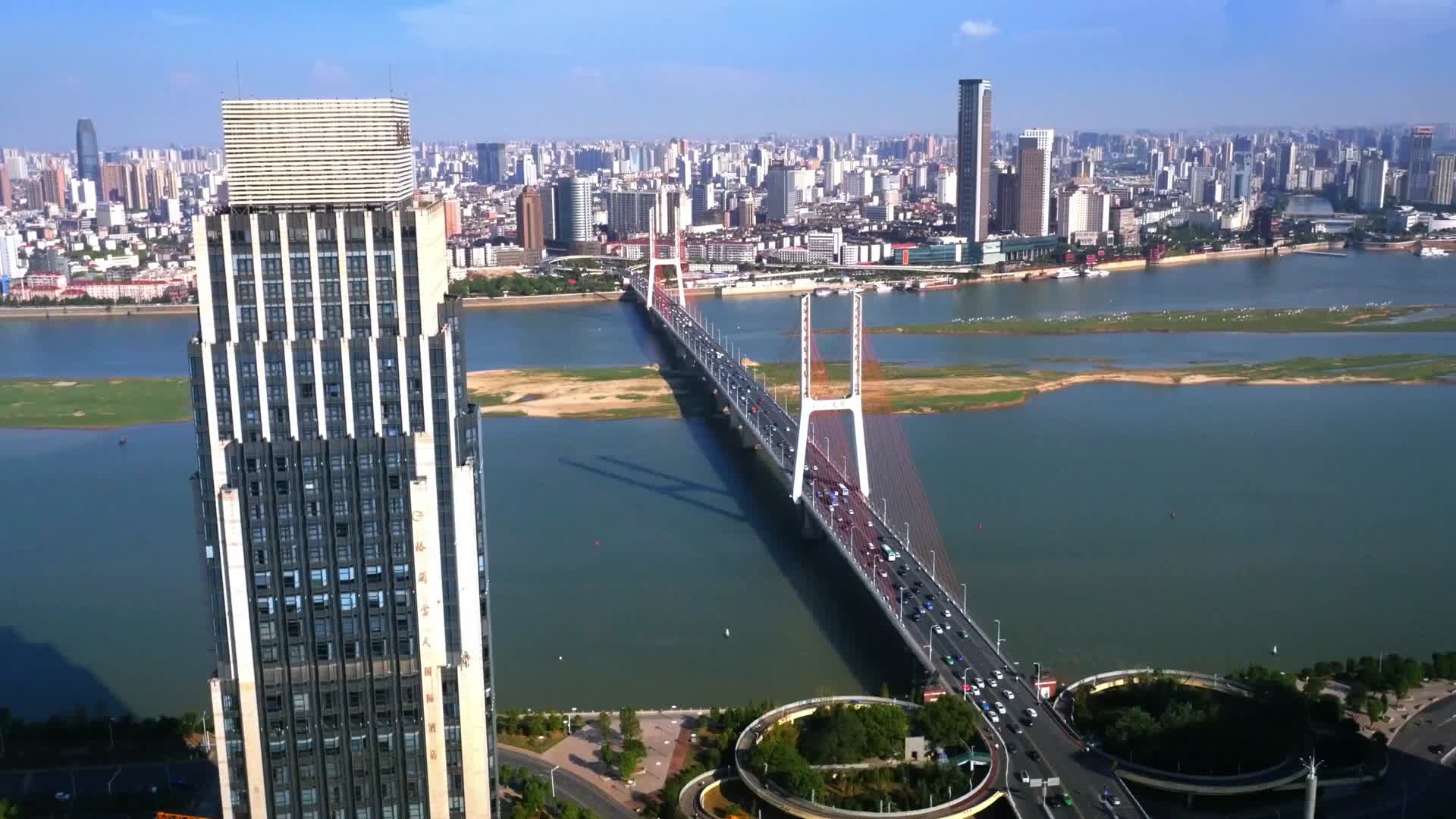 南昌八一大桥视频的预览图