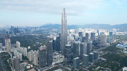 深圳平安金融中心大楼航拍4K60视频的预览图