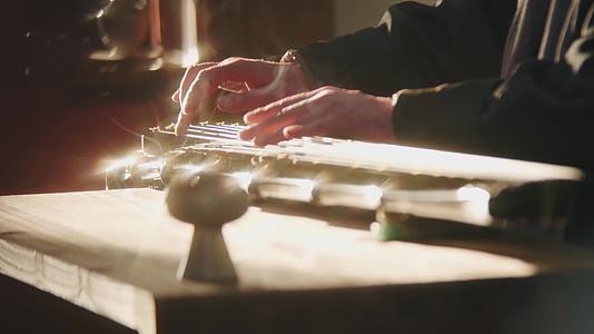 古琴演奏视频的预览图