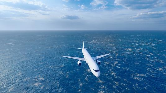 飞机飞过大海穿越海平面视频的预览图