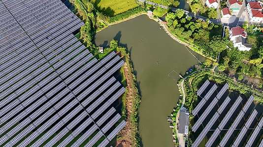 太阳能发电站新能源光伏发电视频的预览图