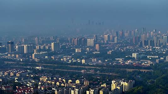 航拍南京城市风光视频的预览图