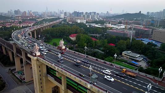 航拍南京长江大桥视频的预览图