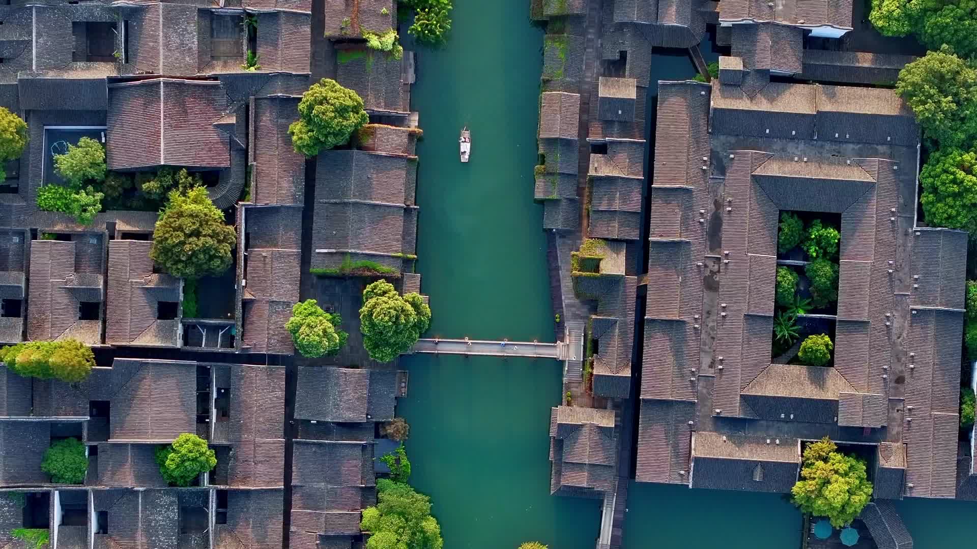 美丽的江南水乡乌镇文化小镇视频的预览图
