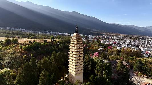 美丽的云南大理古城旅游胜地视频的预览图