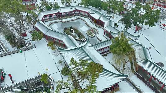 岳阳楼雪景视频的预览图