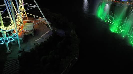 洞庭湖欢乐世界水上乐园视频的预览图