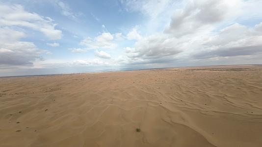 沙漠景象视频的预览图