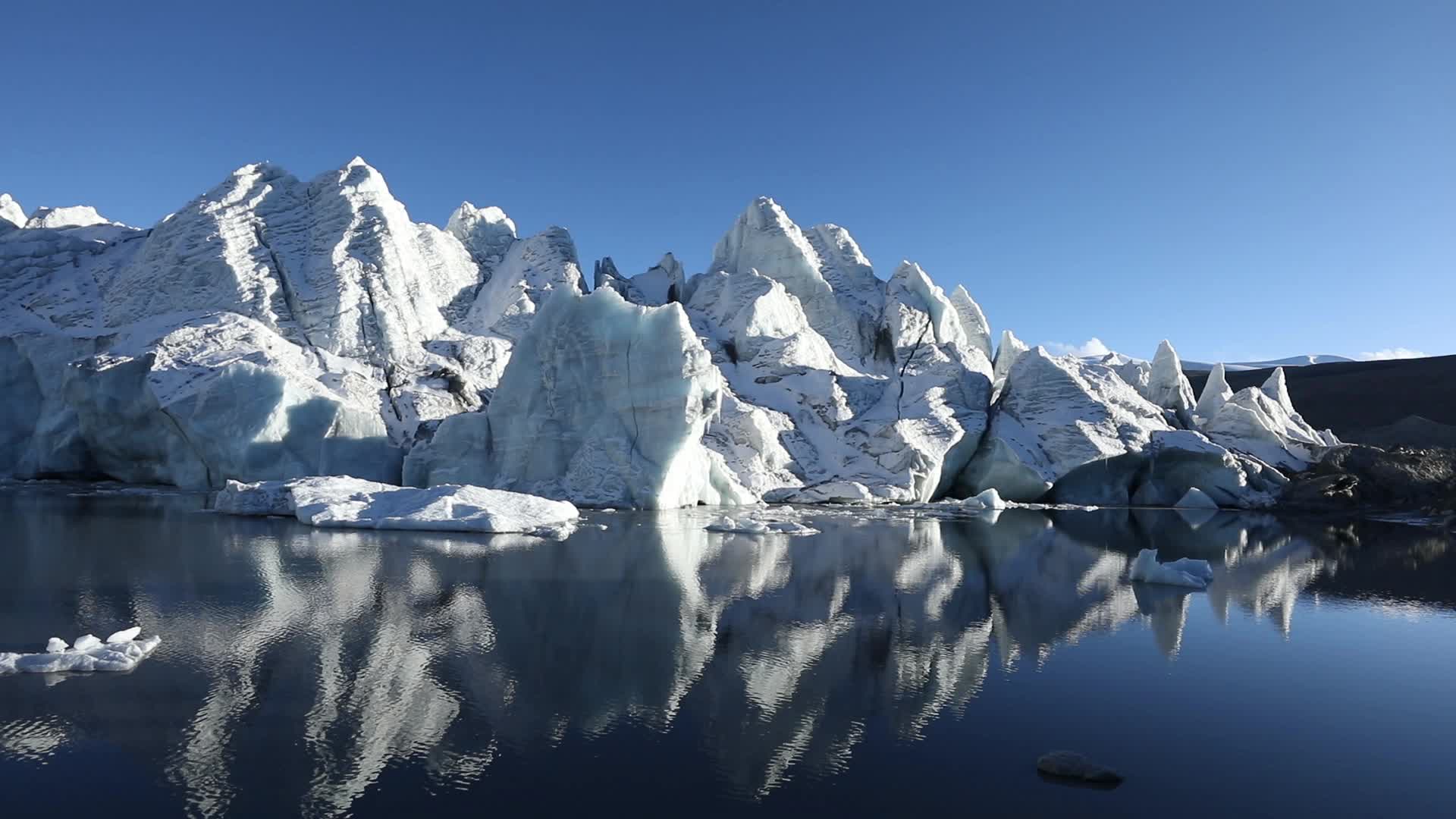 西藏冰川视频的预览图