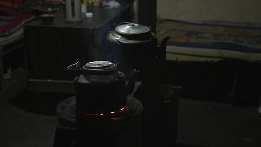 藏族早晨做饭视频的预览图