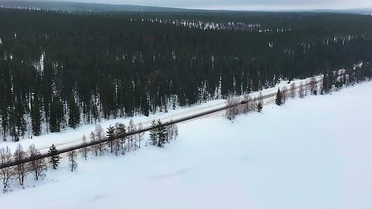 4K航拍北欧芬兰雪景自然美景视频的预览图