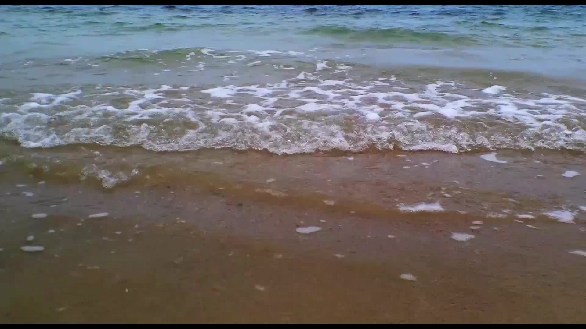 高清大海上的海浪视频视频的预览图