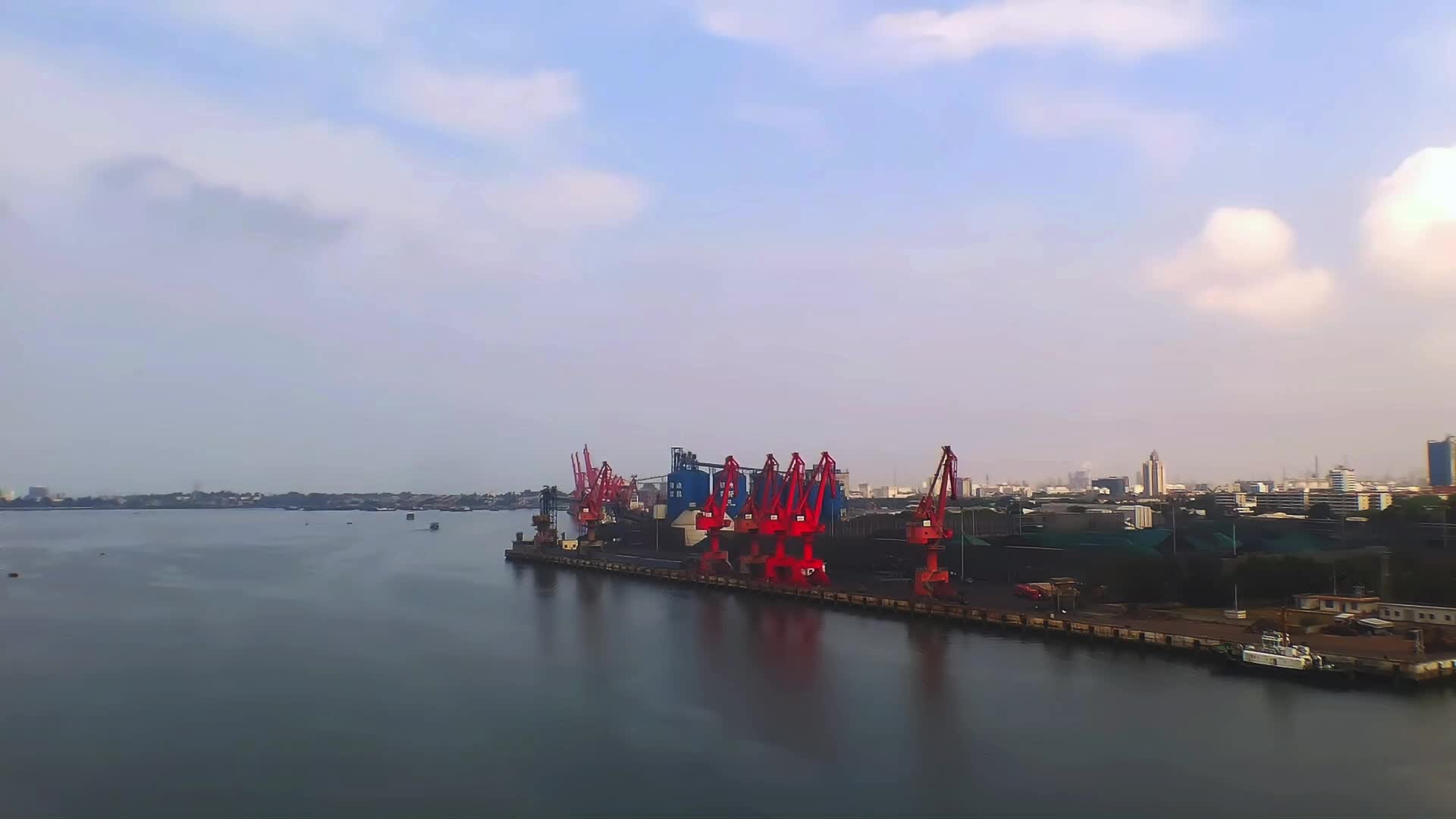 海南洋浦港延时摄影视频的预览图
