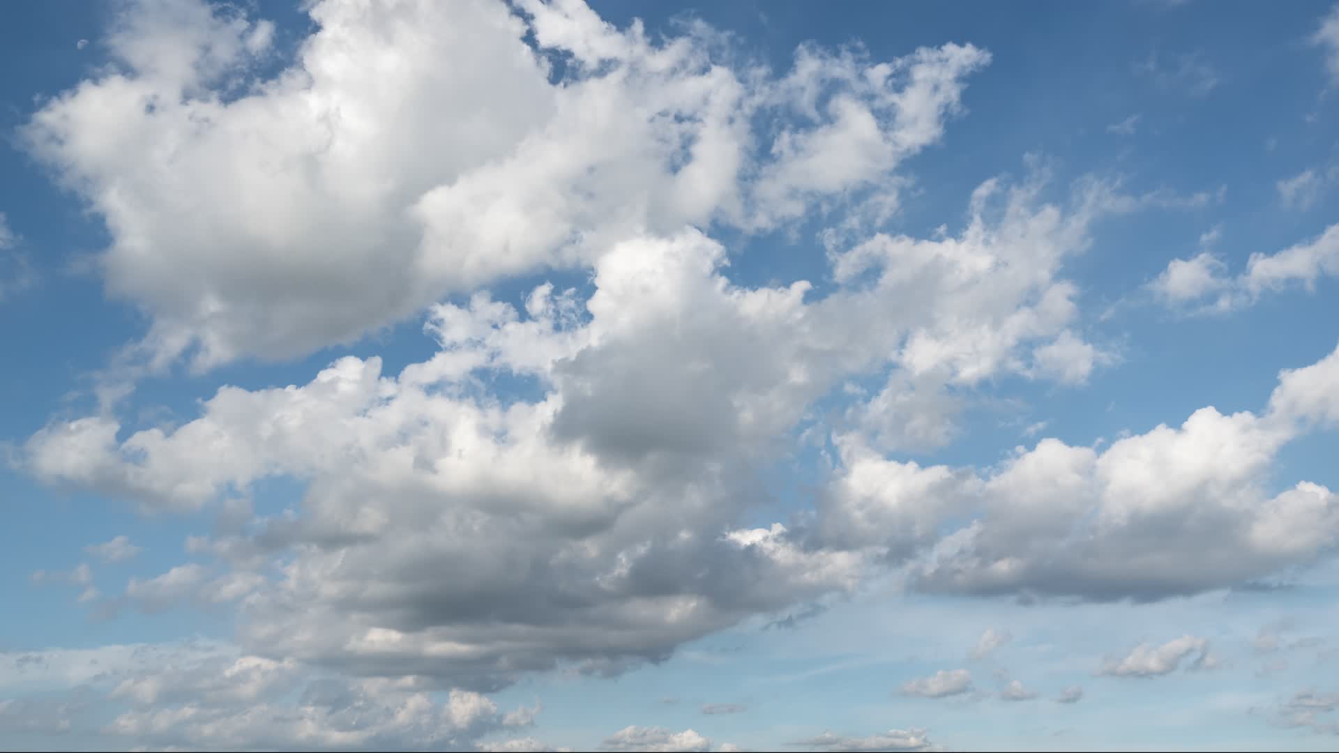 蓝天白云天空天气晴朗延时摄影视频的预览图