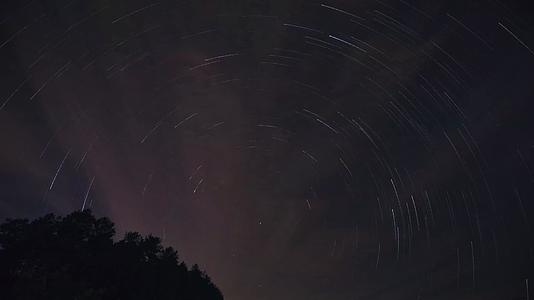 星空星轨4K视频的预览图