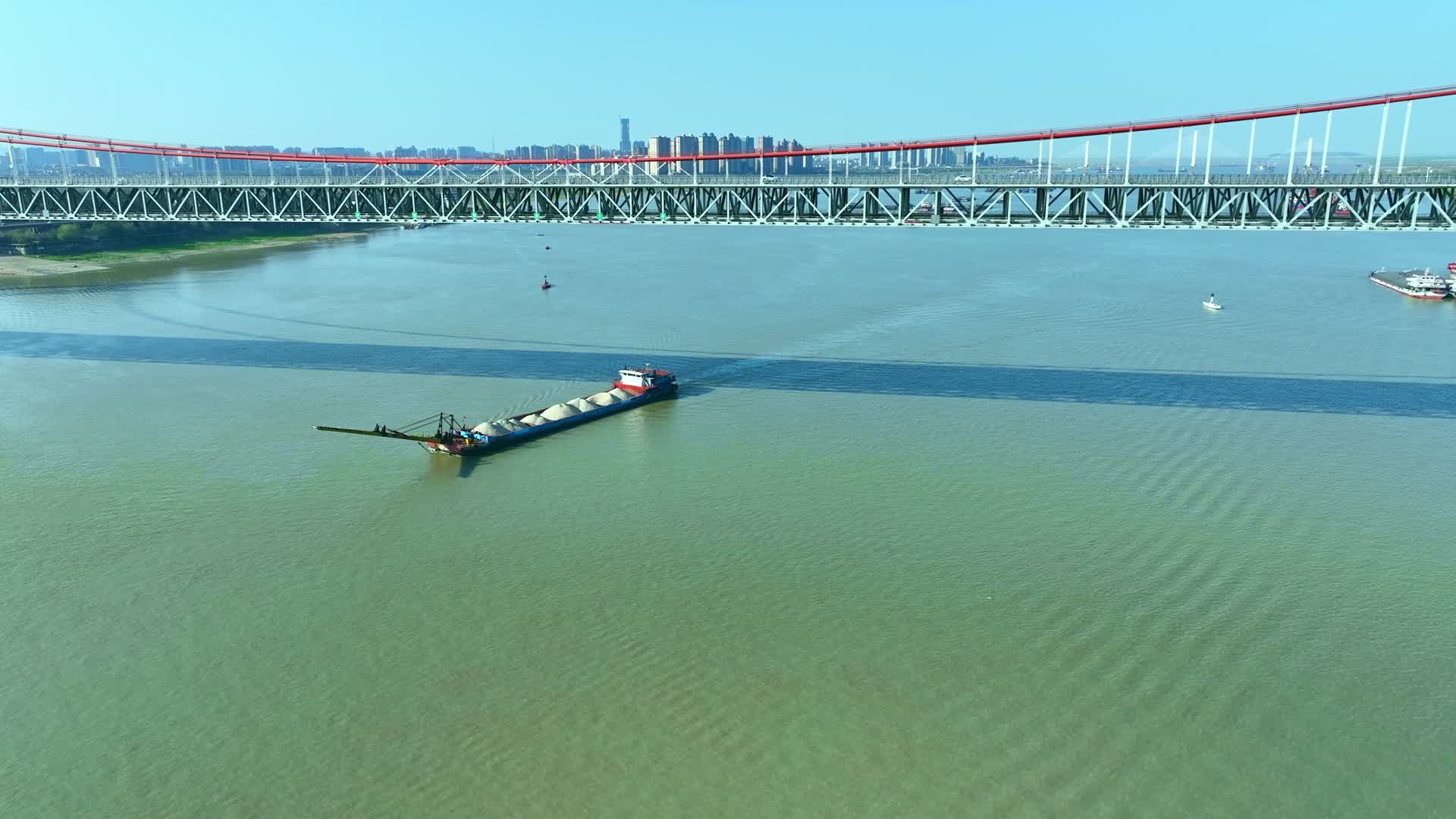 杭瑞洞庭湖大桥航拍视频的预览图