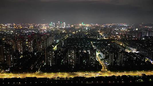 城市全貌夜景延时航拍视频的预览图