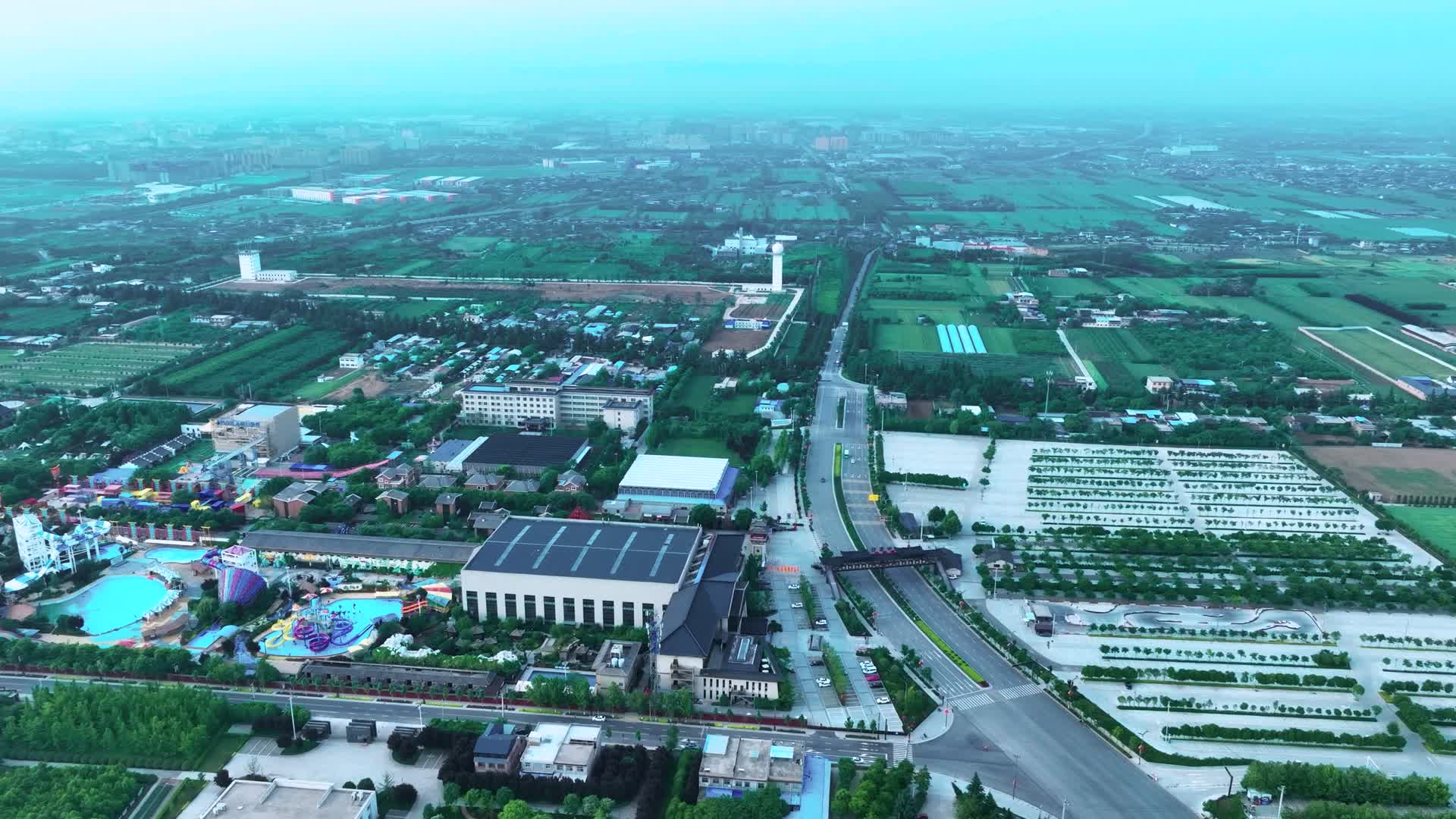 4K航拍陕西西安富平县城市自然风光视频的预览图