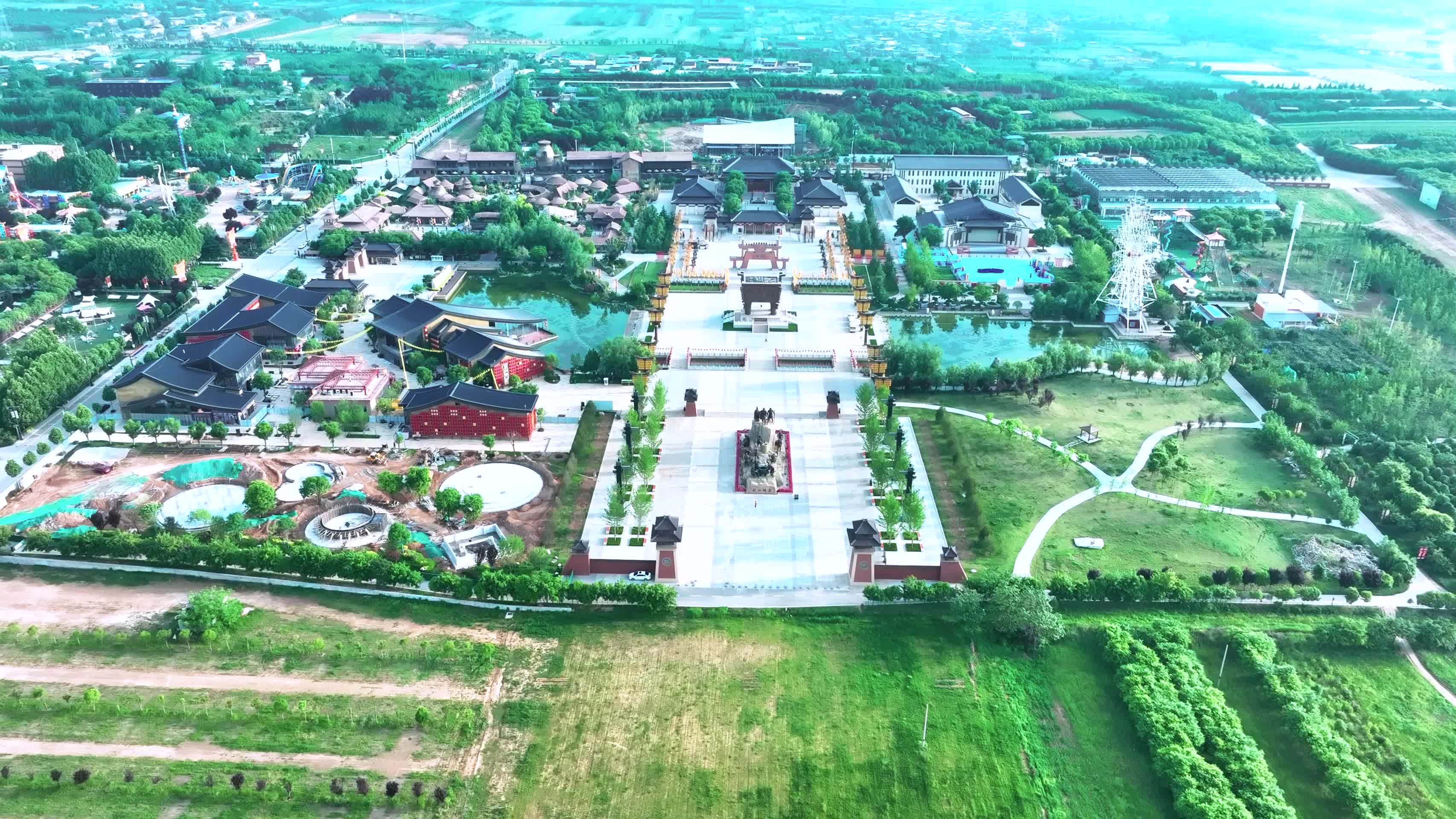 4K航拍陕西西安富平县城市自然美景视频的预览图