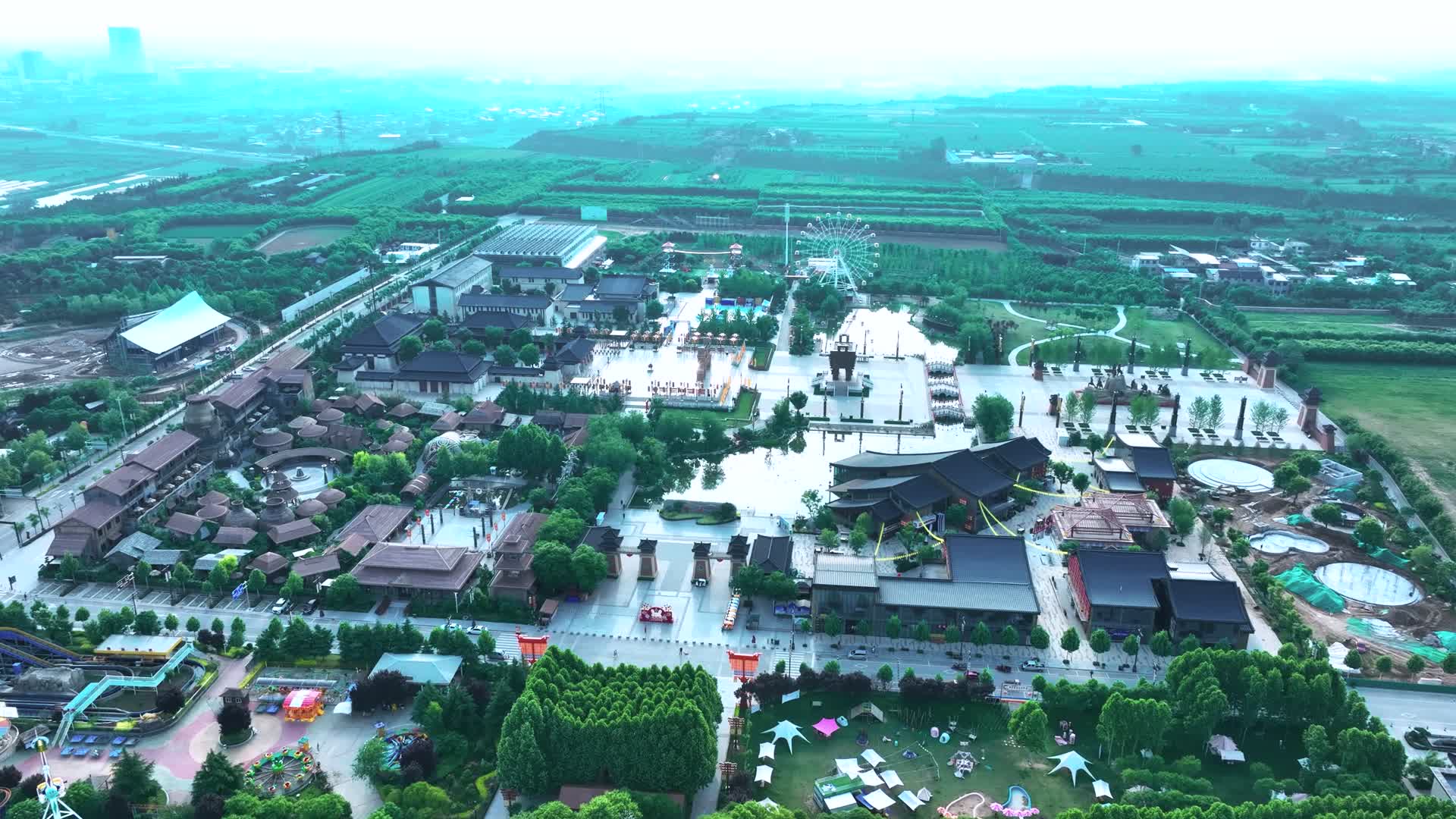 4K无人机航拍陕西西安富平县城市无限风光视频的预览图