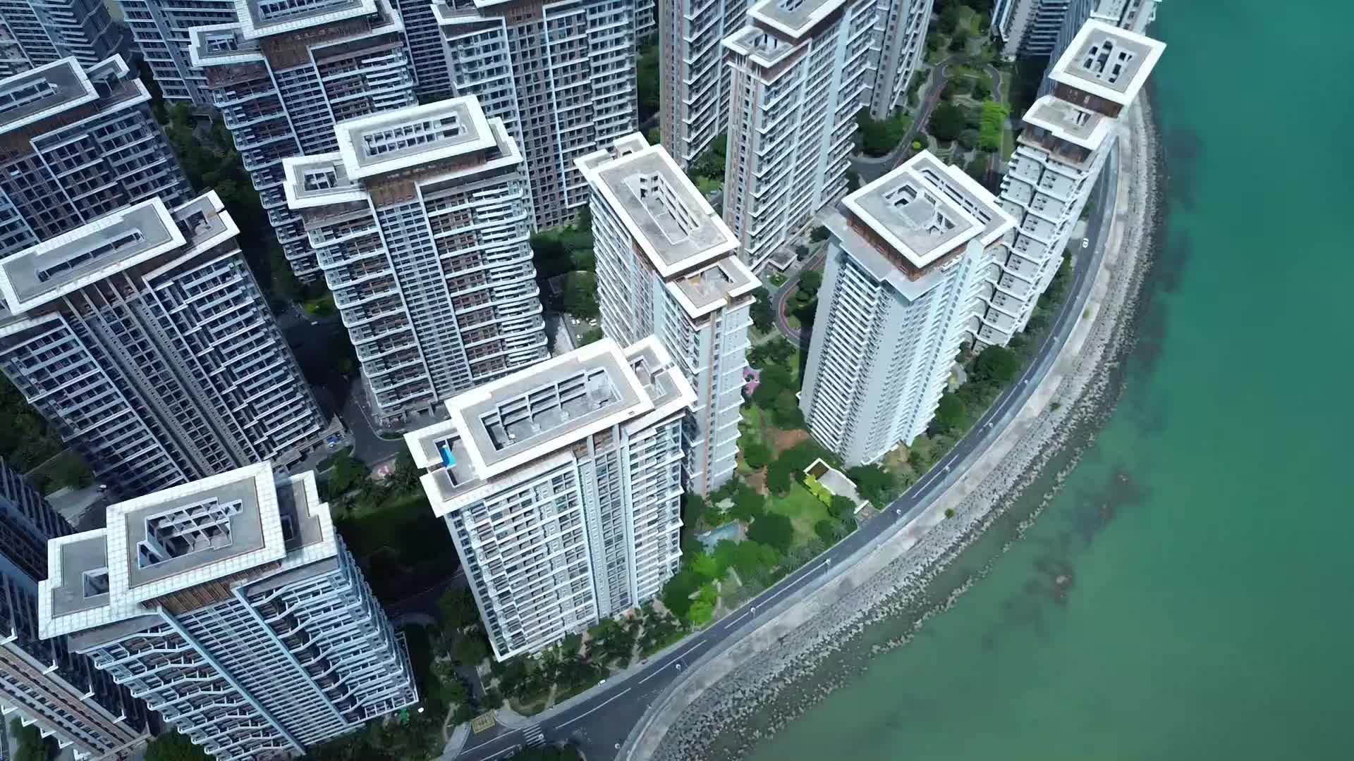 航拍城市风光海南海花岛视频的预览图