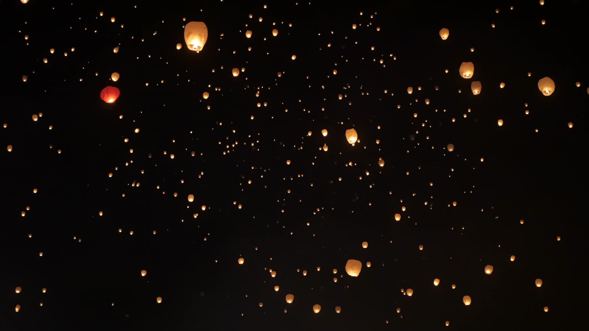 4k漂浮的灯笼夜景延时摄影视频的预览图