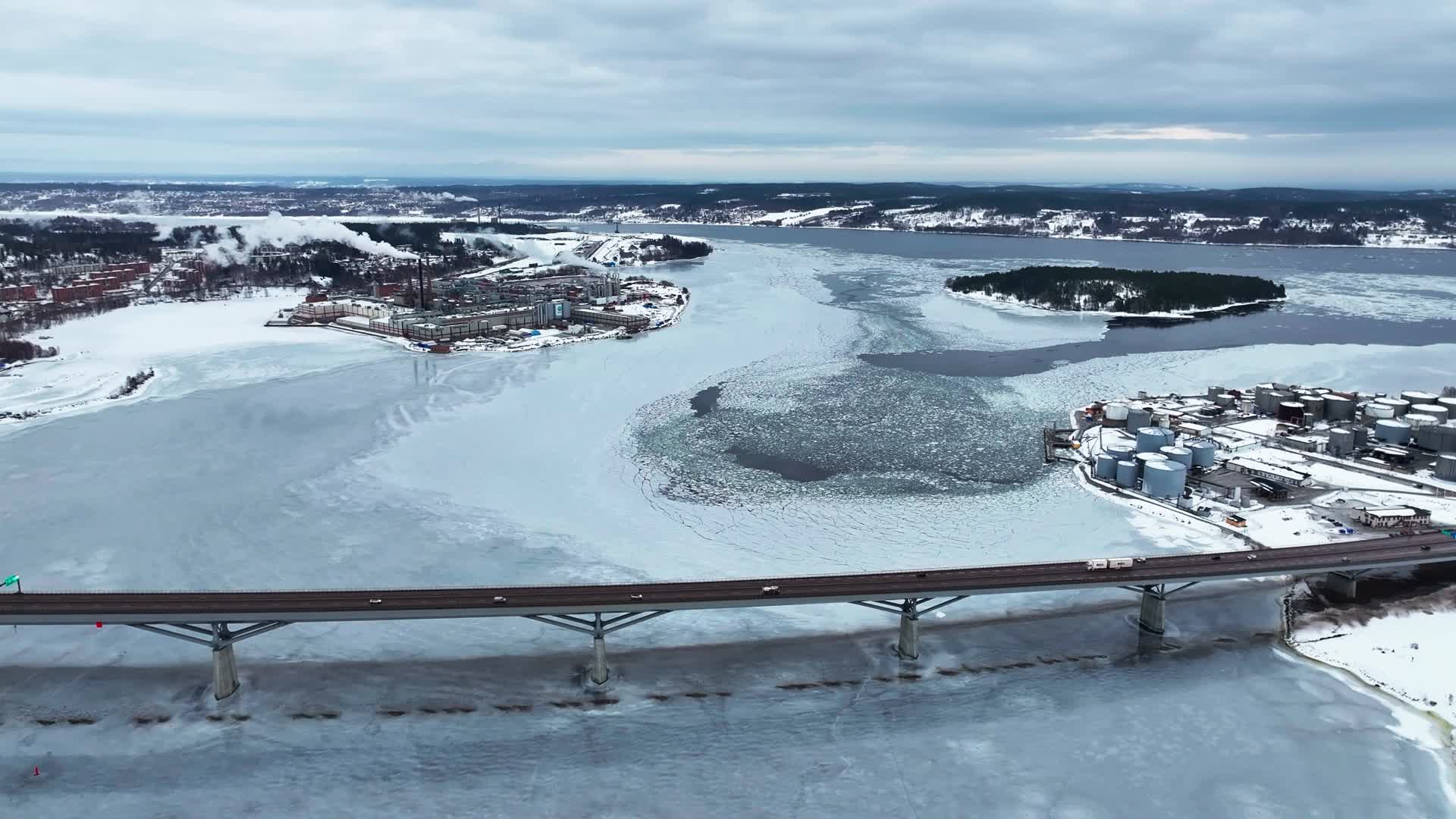 4K航拍北欧瑞典于默奥自然风光美景视频的预览图