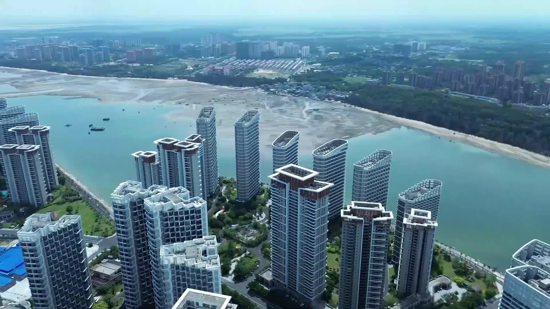 海南海花岛住宅小区高层建筑视频视频的预览图