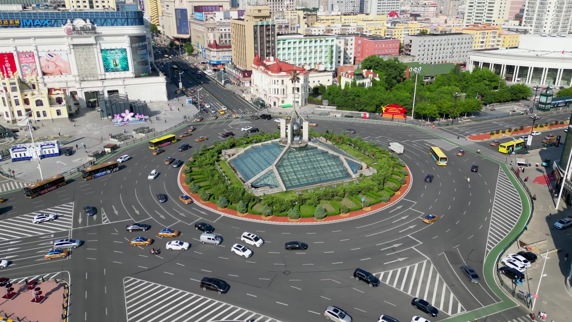哈尔滨红博广场航拍4K60视频的预览图