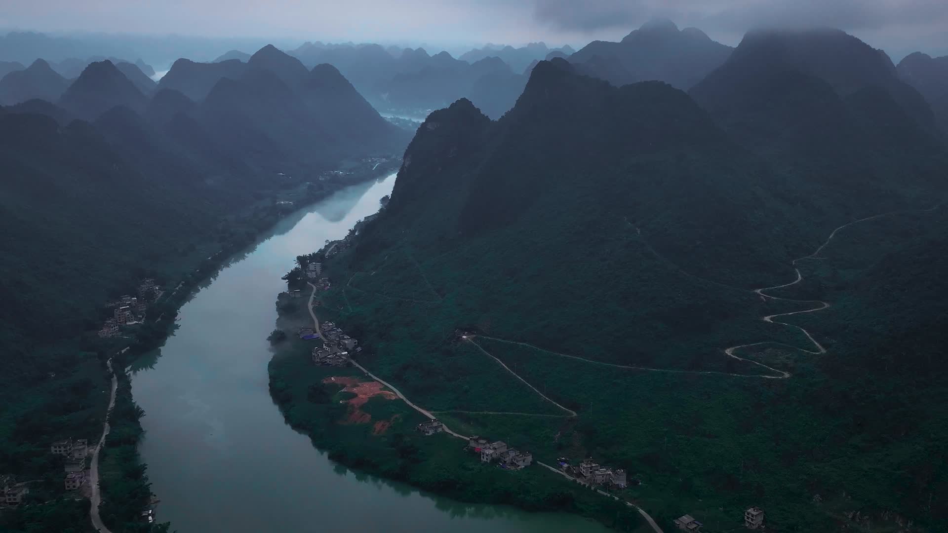 广西河池大化县风光无限美景视频的预览图