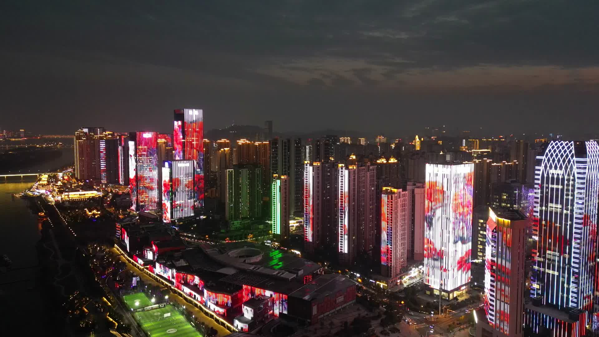 长沙金融中心湘江风光夜景航拍2视频的预览图