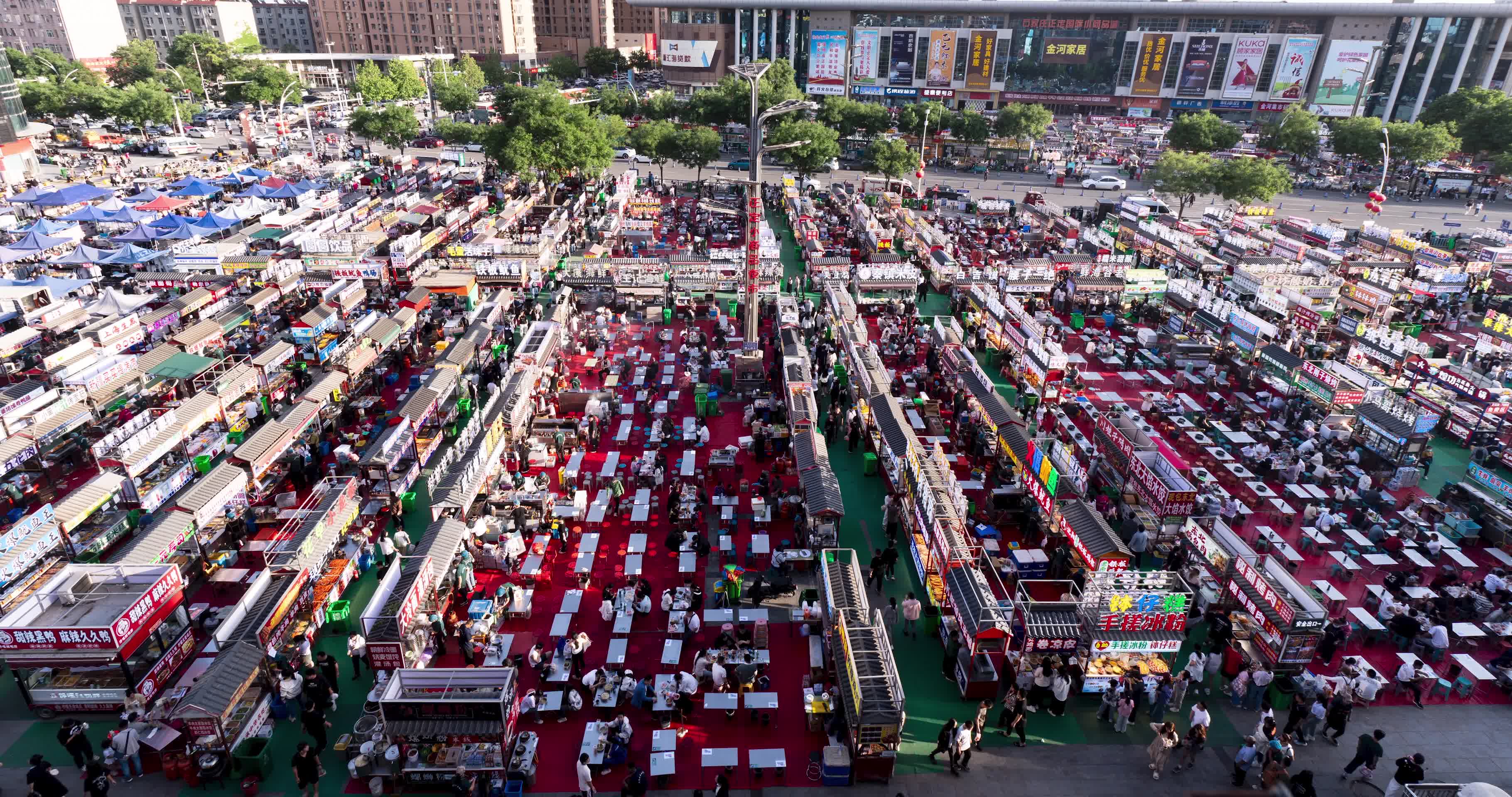 延时古城正定小商品夜市视频的预览图