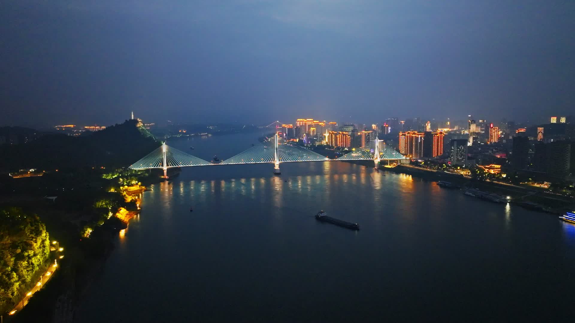 宜昌夷陵长江大桥视频的预览图