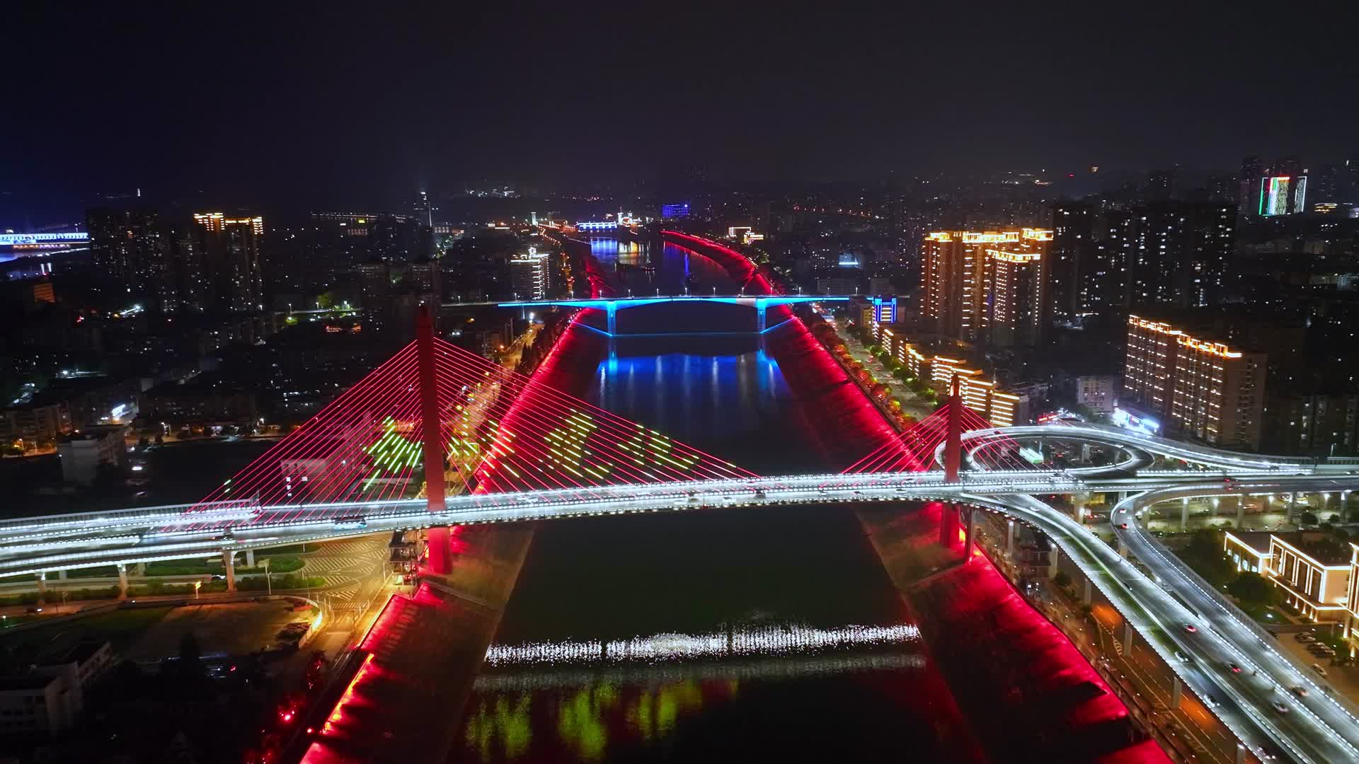 宜昌至喜大桥夜景视频的预览图