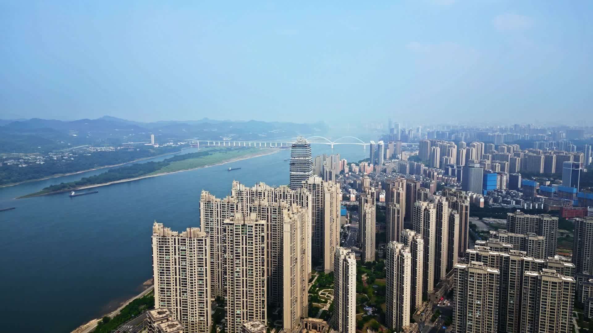 宜昌滨江广场视频的预览图
