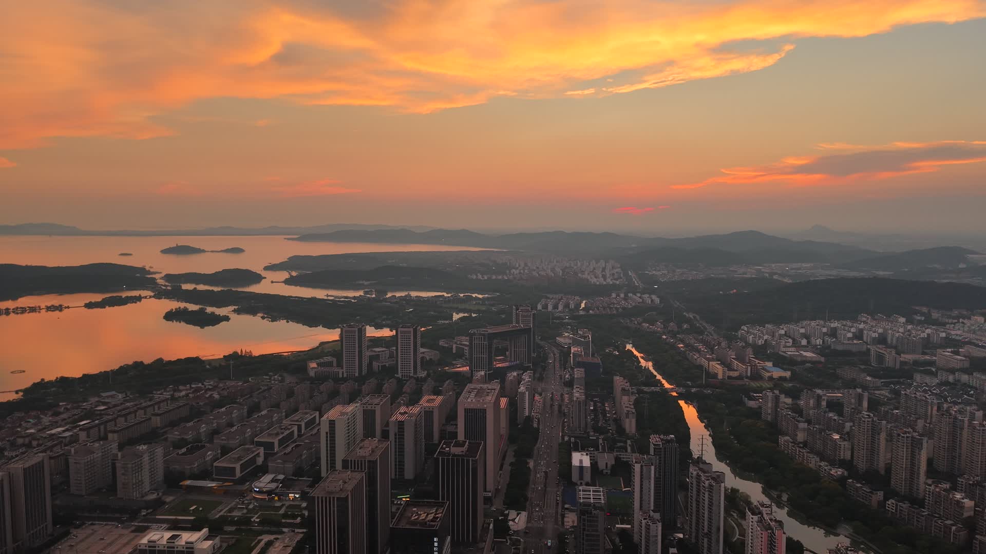 无锡太湖城市航拍自然风光城市风光视频的预览图