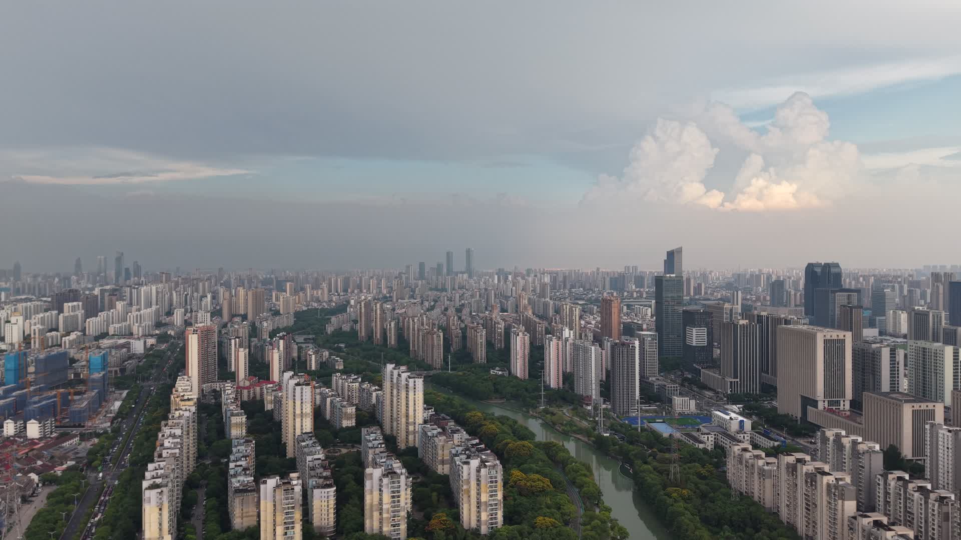 无锡太湖城市航拍自然风光城市风光视频的预览图