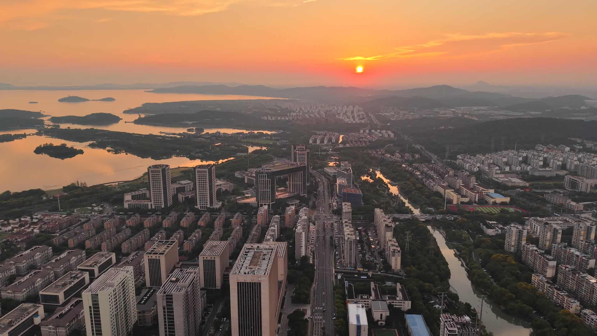 无锡太湖城市航拍自然风光城市风光视频的预览图