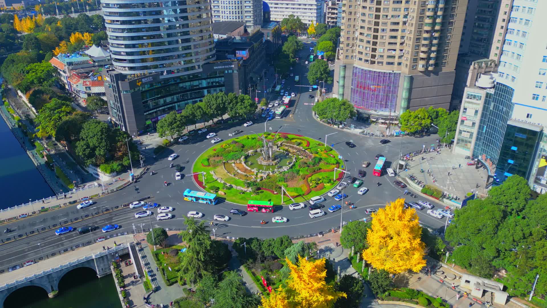 贵阳市甲秀广场视频的预览图